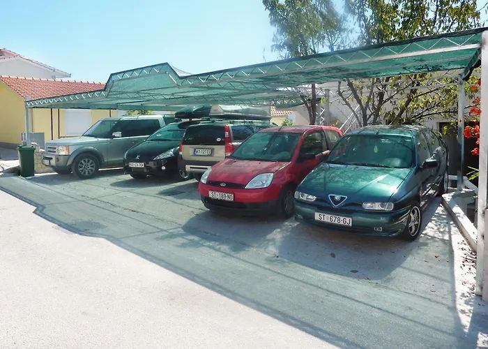 Apartament By The Sea Mavarstica, Ciovo - 1120